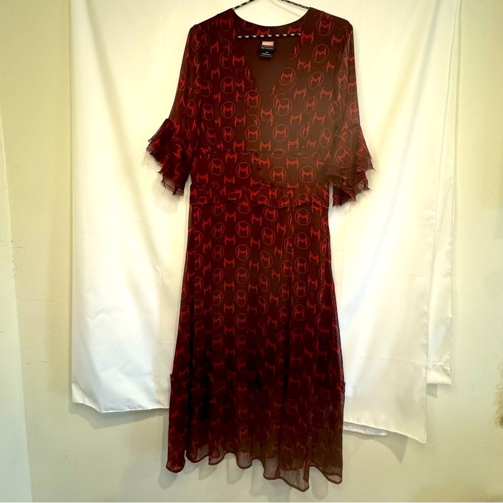 Marvel Her Universe Scarlett Which Crown All Over Print Dress Size L